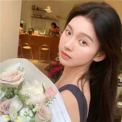 薰香花朵凛然绽放